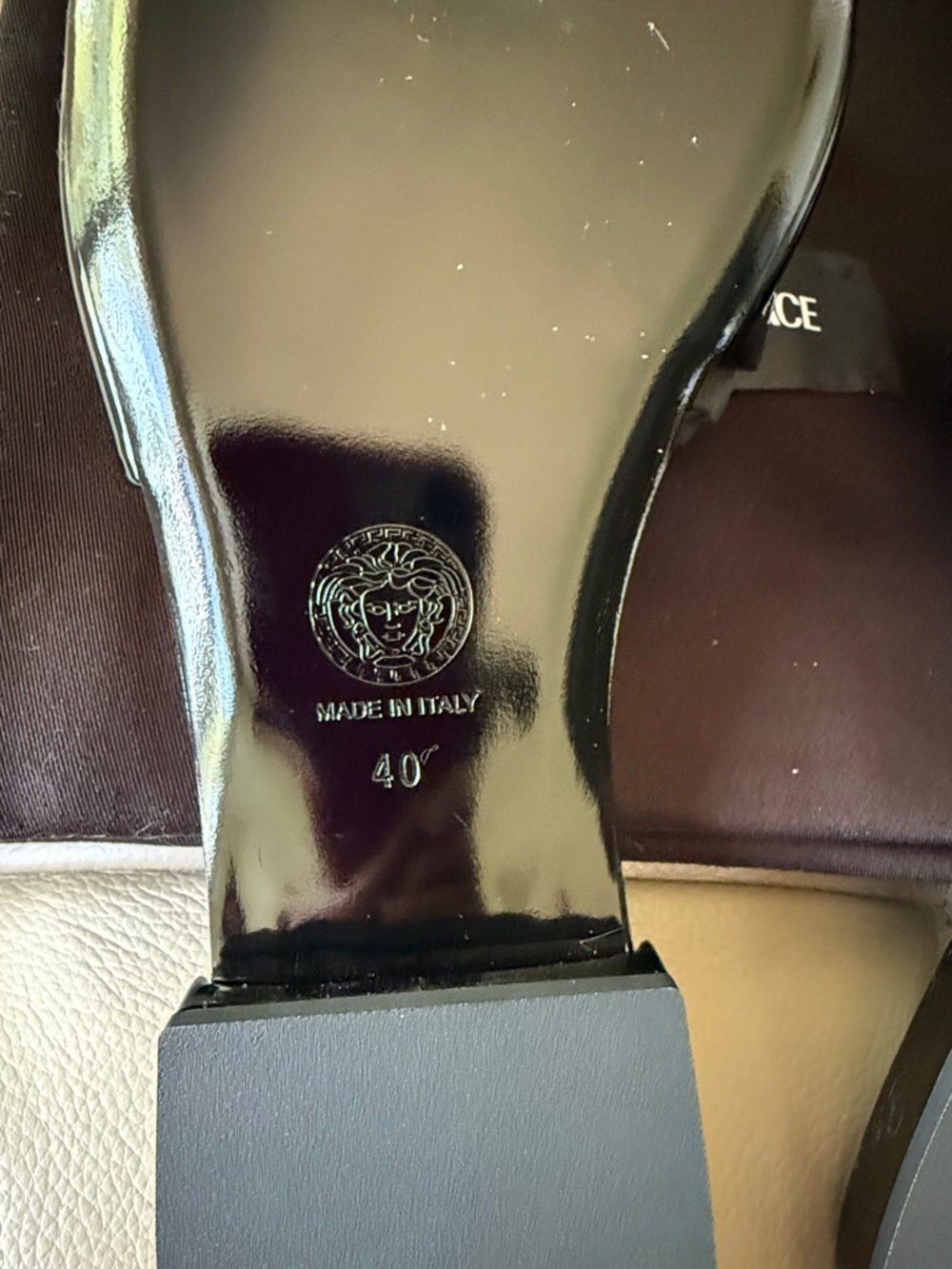 Versace Black Patent Square-Toe Slide Mules with Medusa Coin Size 40 (9) - Picture 7 of 9